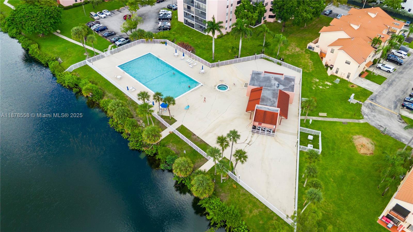 LAKE VIEW OF CALIF CLUB C - Residential