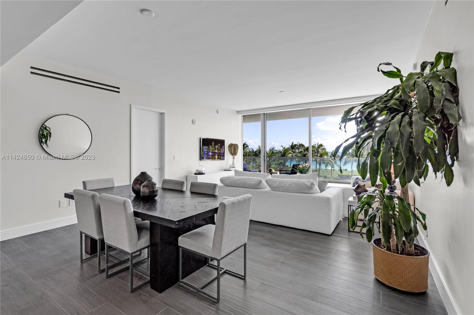 OCEANA BAL HARBOUR CONDO - Residential