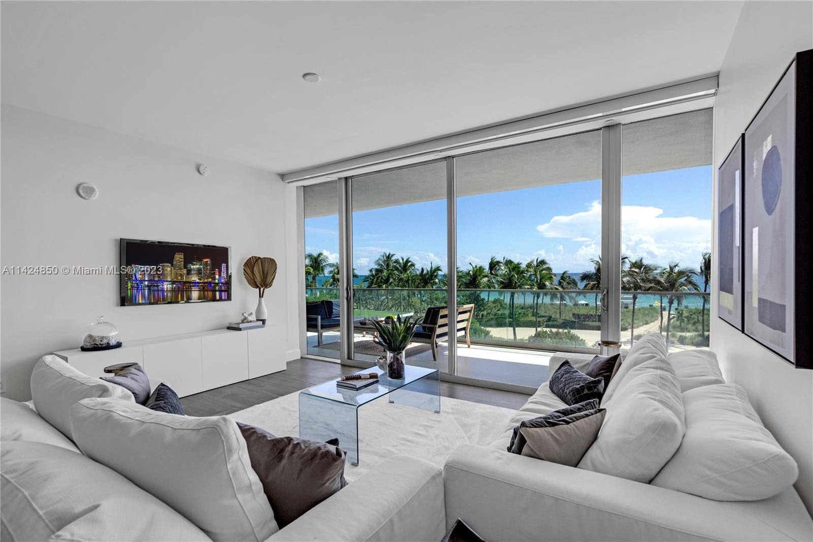 OCEANA BAL HARBOUR CONDO - Residential