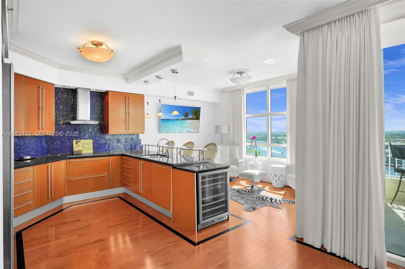 TOSCANA SOUTH CONDO - Residential