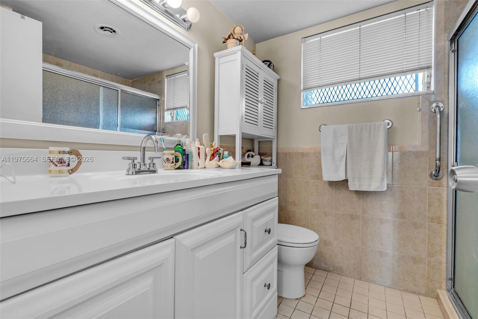 THIRD HORIZONS CONDO - Residential