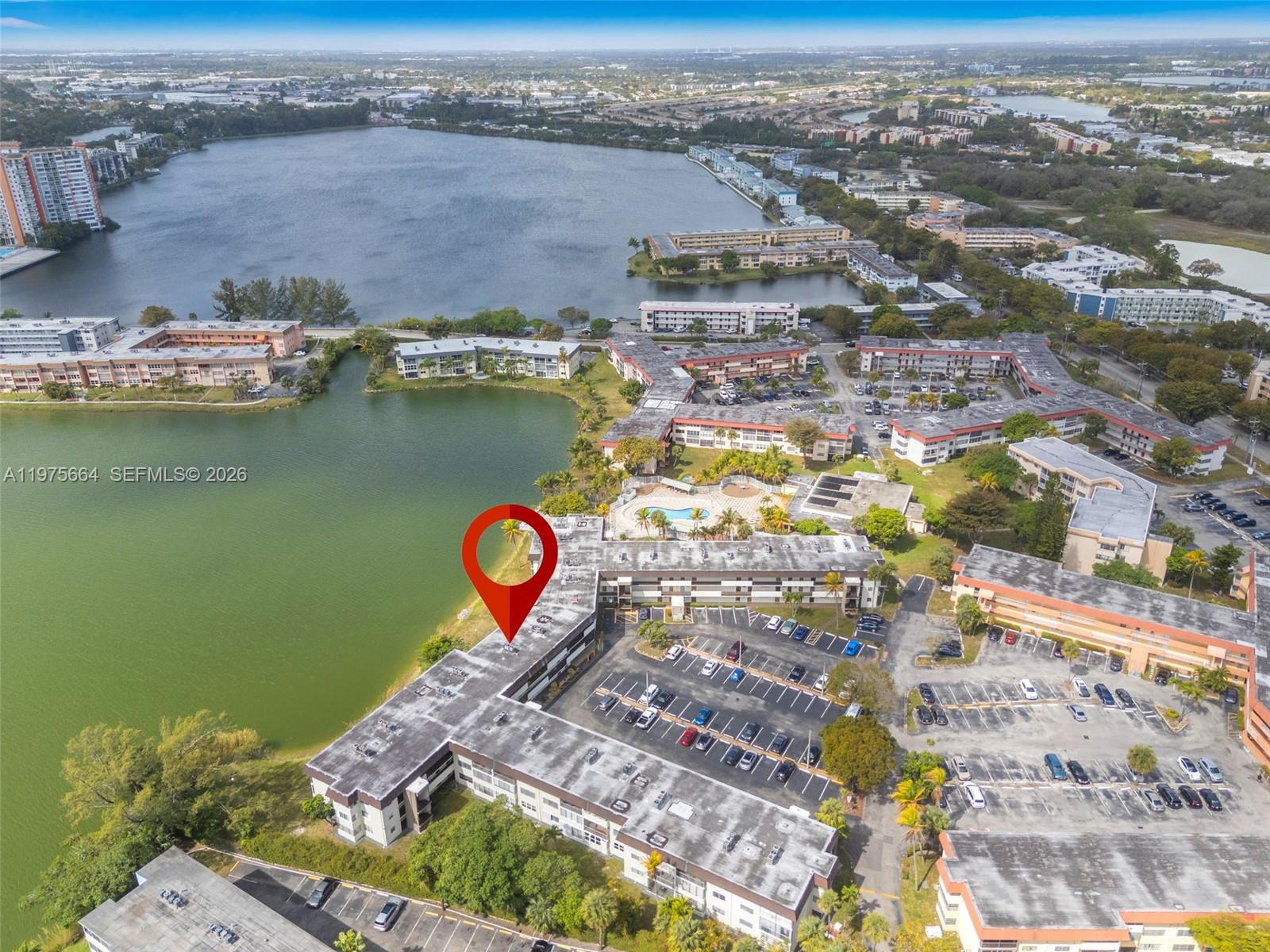 THIRD HORIZONS CONDO - Residential