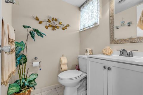 Tiny photo for 1530 NE 191st St #105, Miami, FL 33179 (MLS # A11975664)