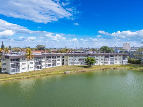 1530 NE 191st St 105 Miami FL 33179