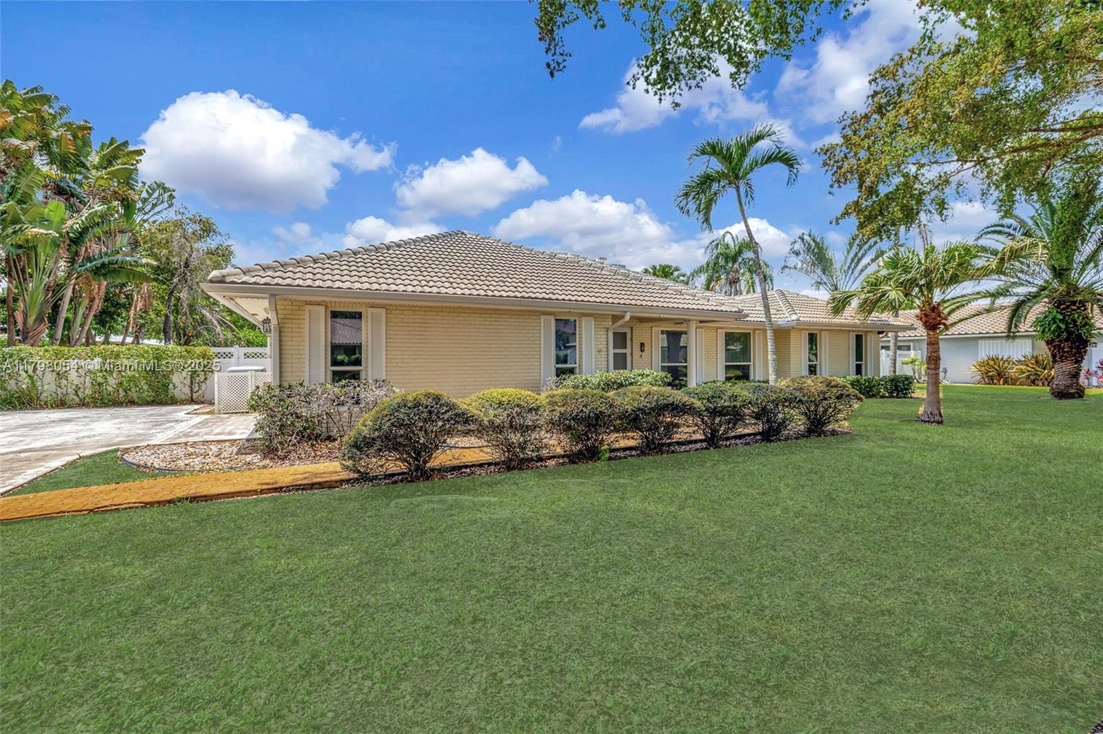 2730 NW 105th Ter