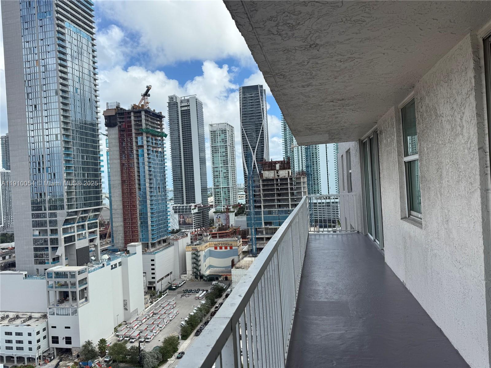 MAP OF MIAMI DADE CO. FL. - Residential Lease