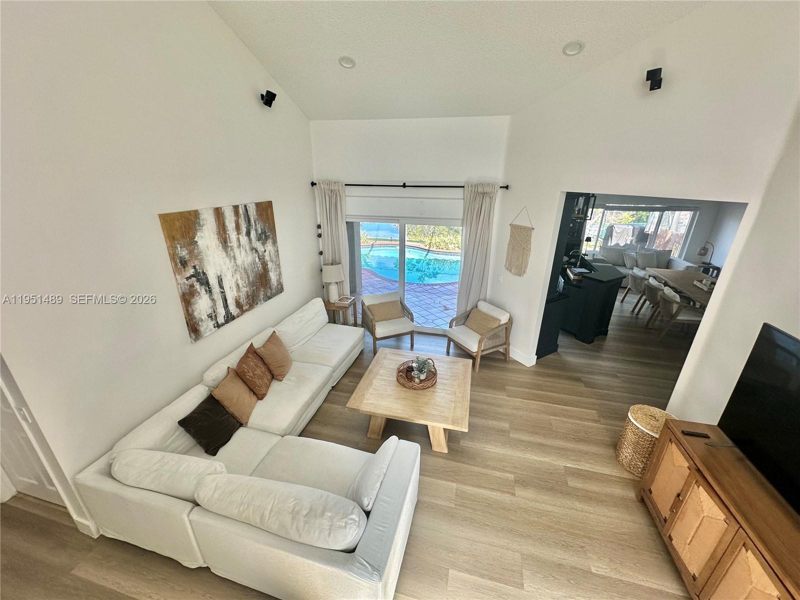 AMERITRAIL SECTION ONE - Residential