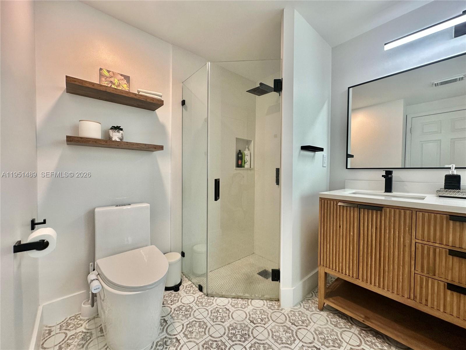 AMERITRAIL SECTION ONE - Residential