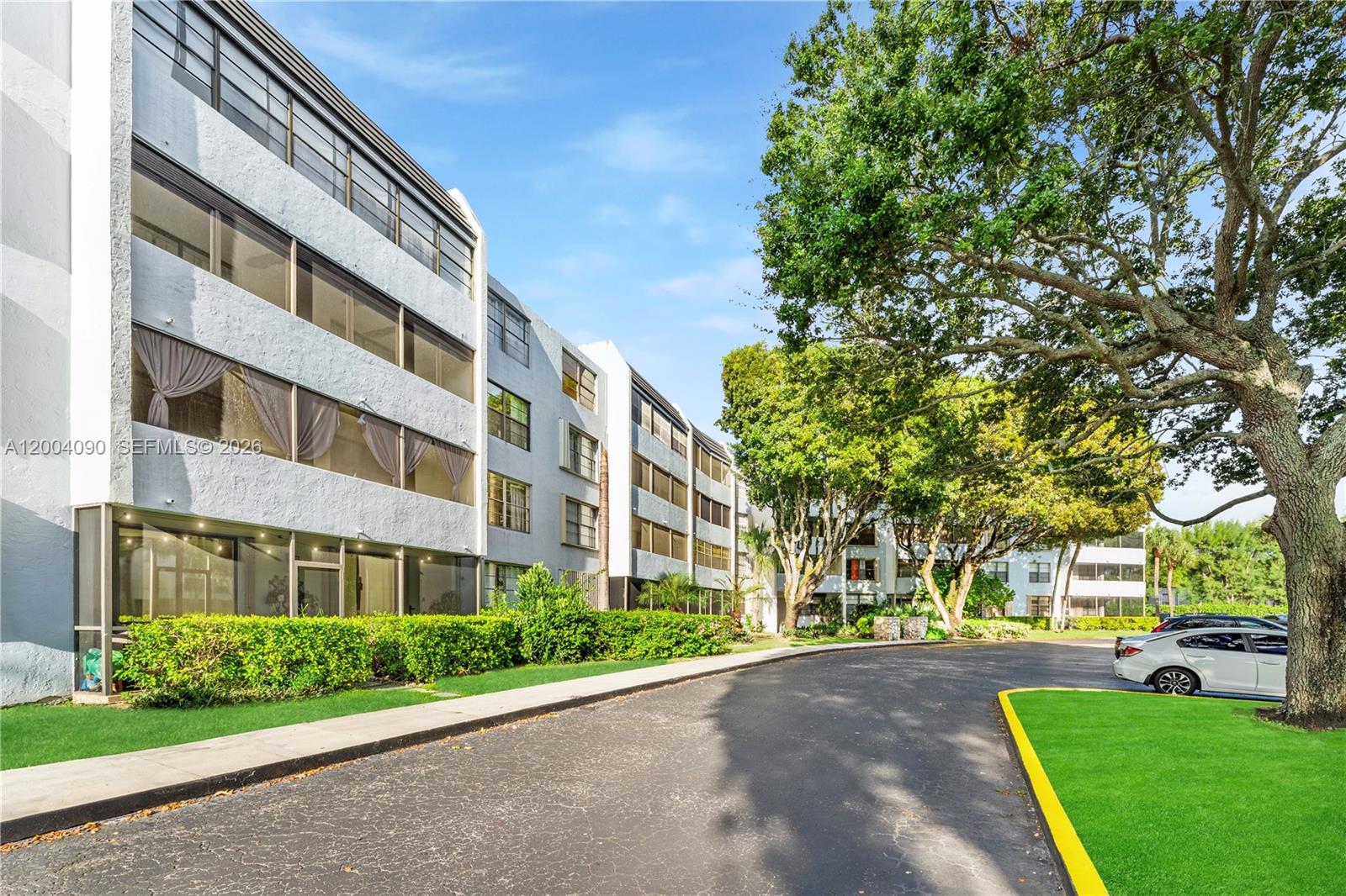 KENDALL GATE CONDO - Residential