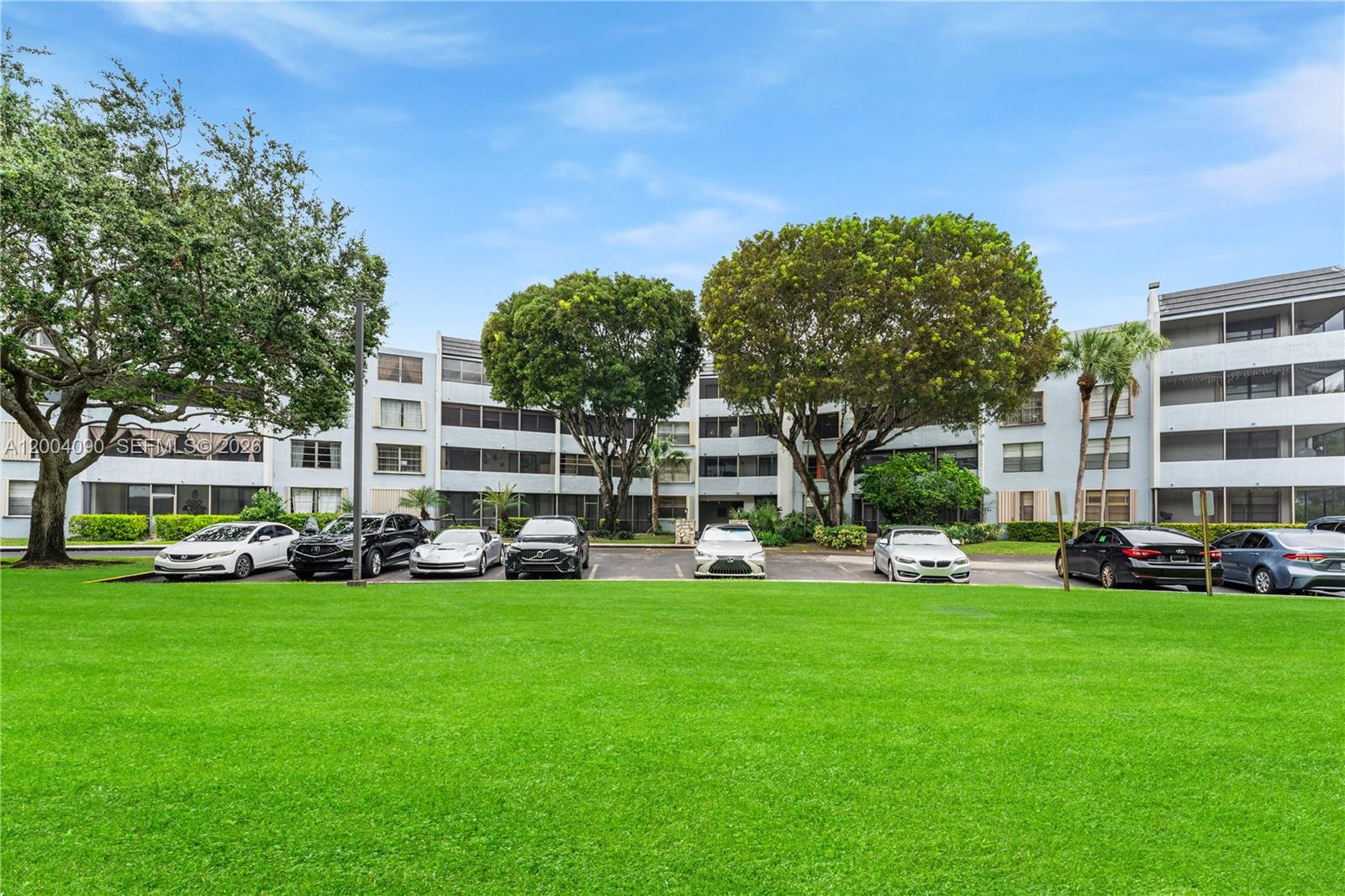 KENDALL GATE CONDO - Residential