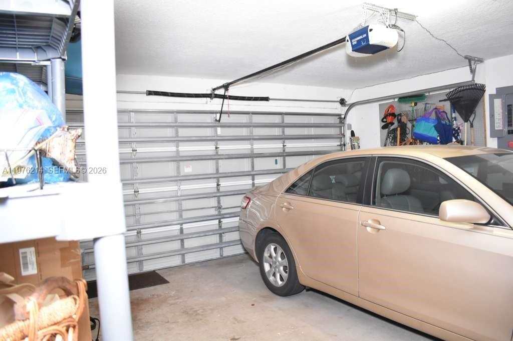 PORT ST LUCIE SECTION 16 - Residential