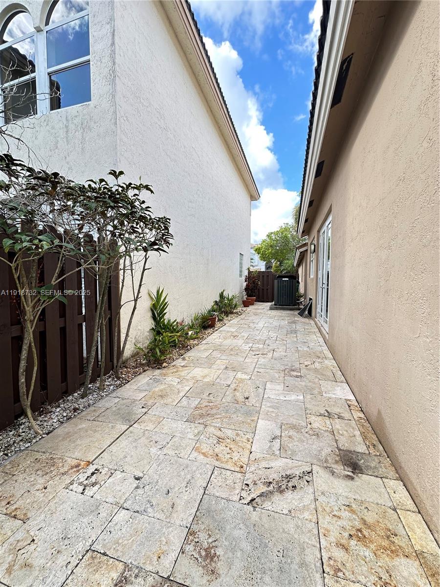 DORAL ISLES ST CROIX - Residential