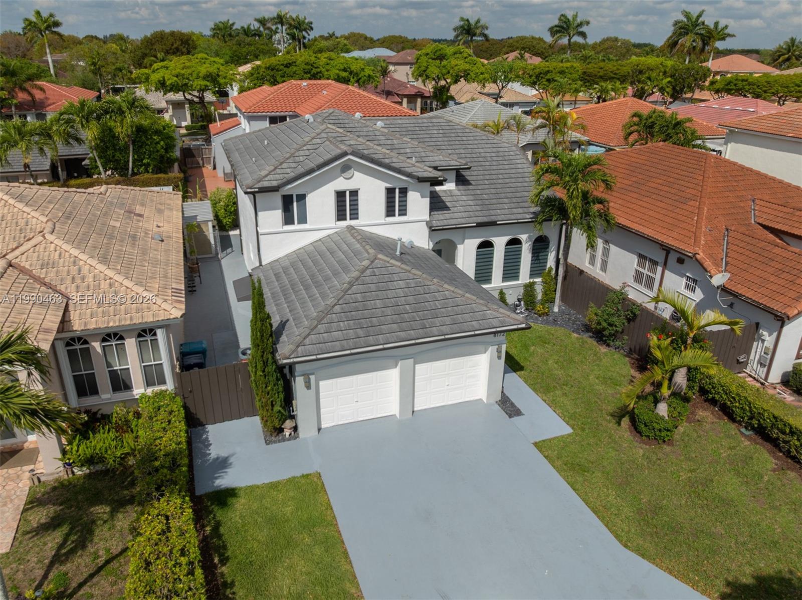 POINCIANA AT SUNSET LAKES - Residential