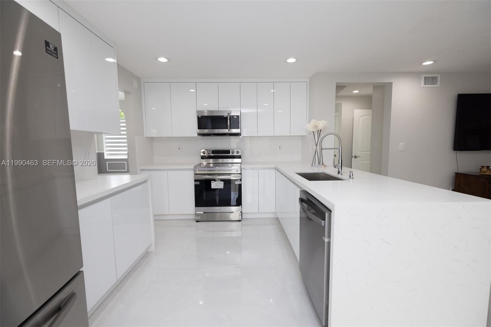 POINCIANA AT SUNSET LAKES - Residential