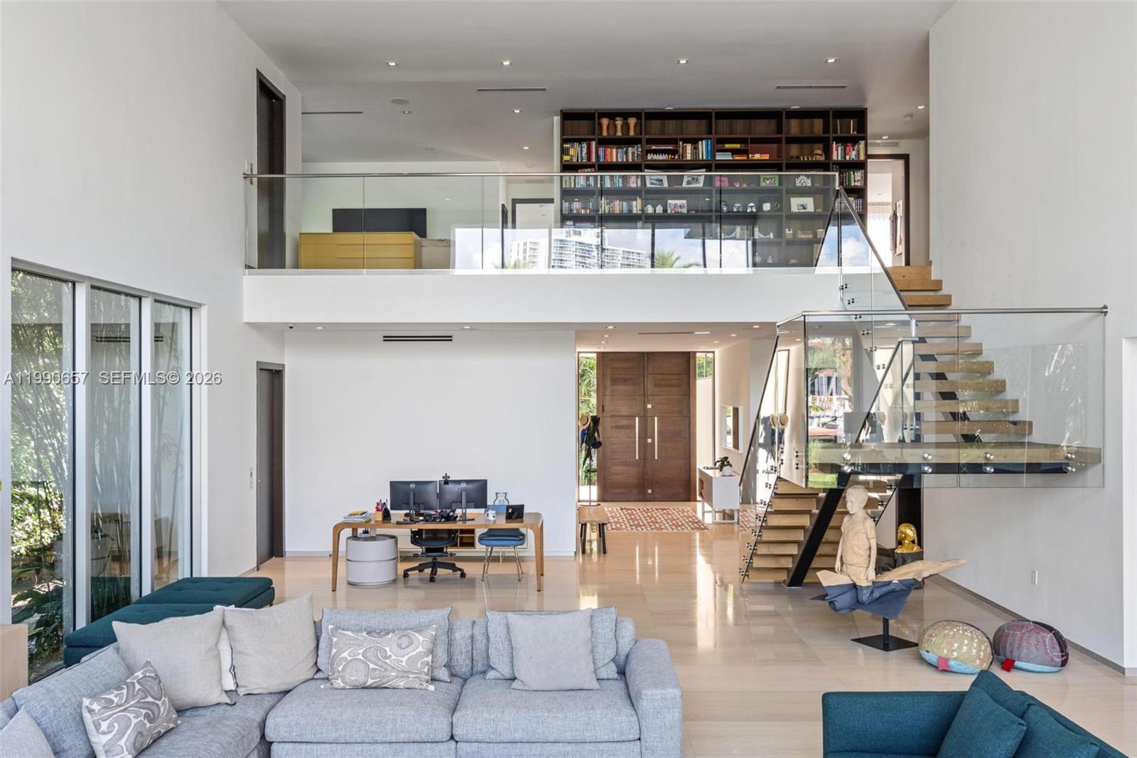 GOLDEN BEACH SEC E - Residential