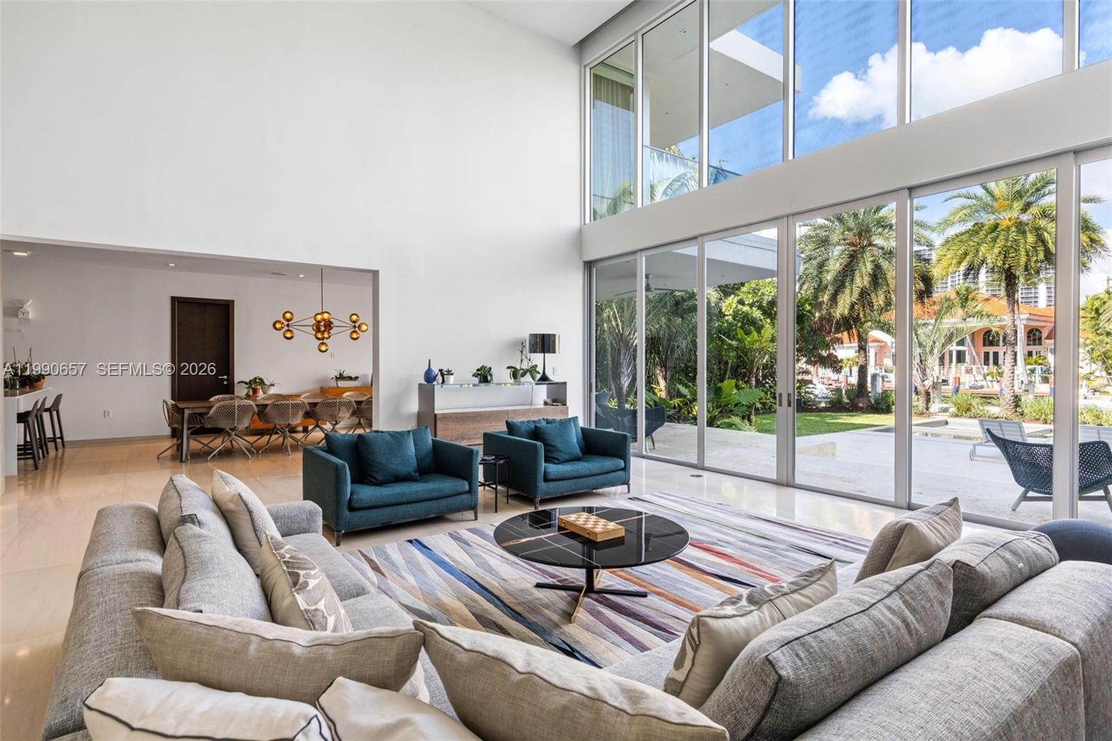 GOLDEN BEACH SEC E - Residential