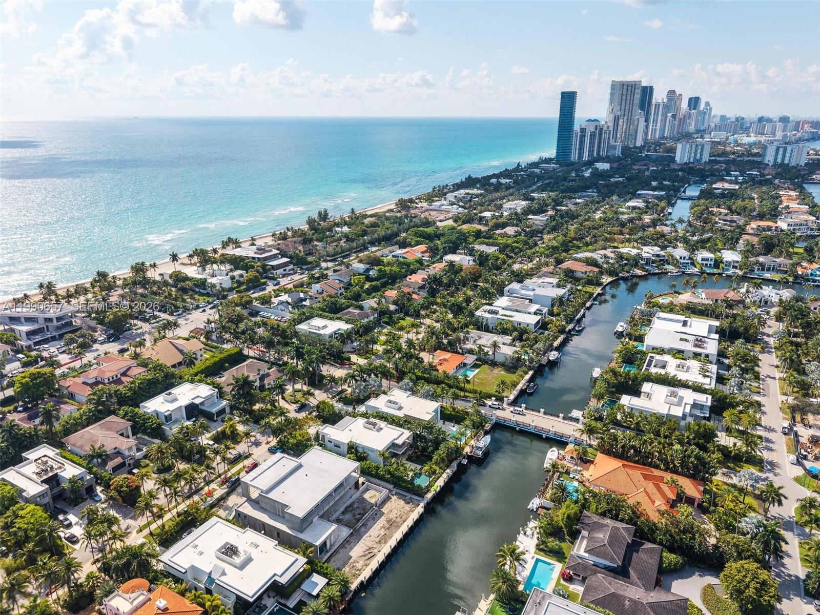 GOLDEN BEACH SEC E - Residential