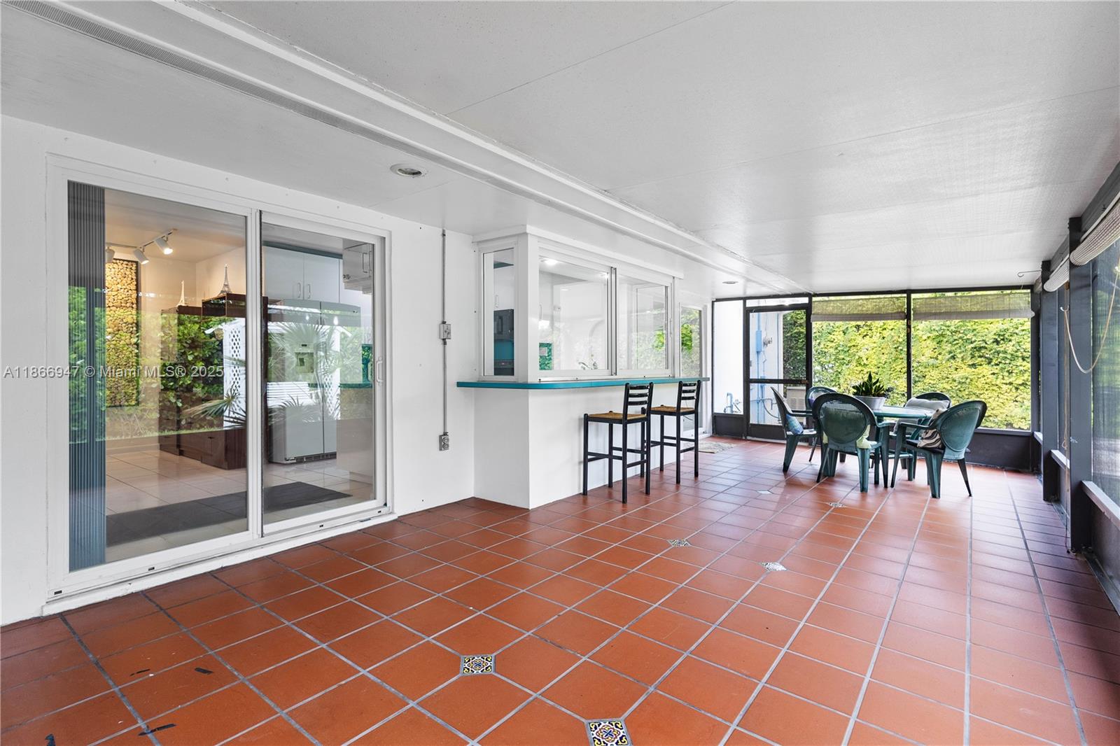 DARLINGTON MANOR 1ST ADDN - Residential