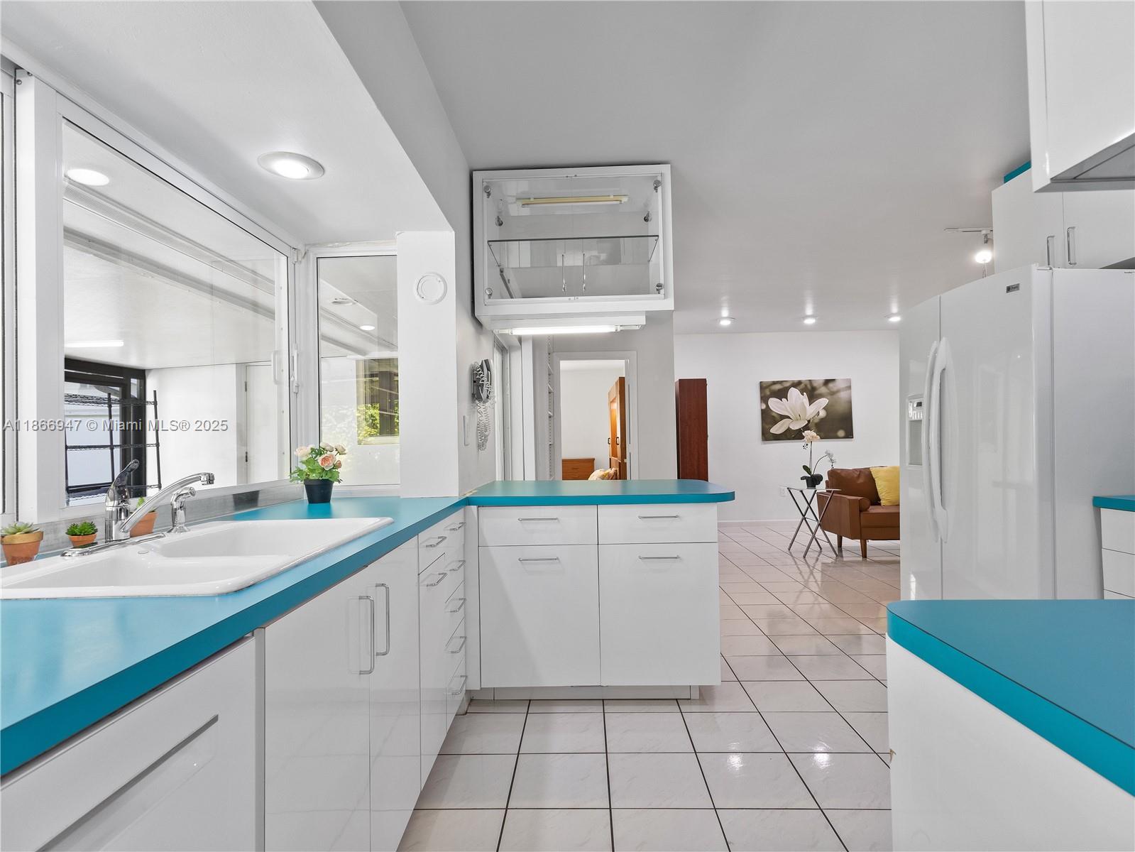 DARLINGTON MANOR 1ST ADDN - Residential