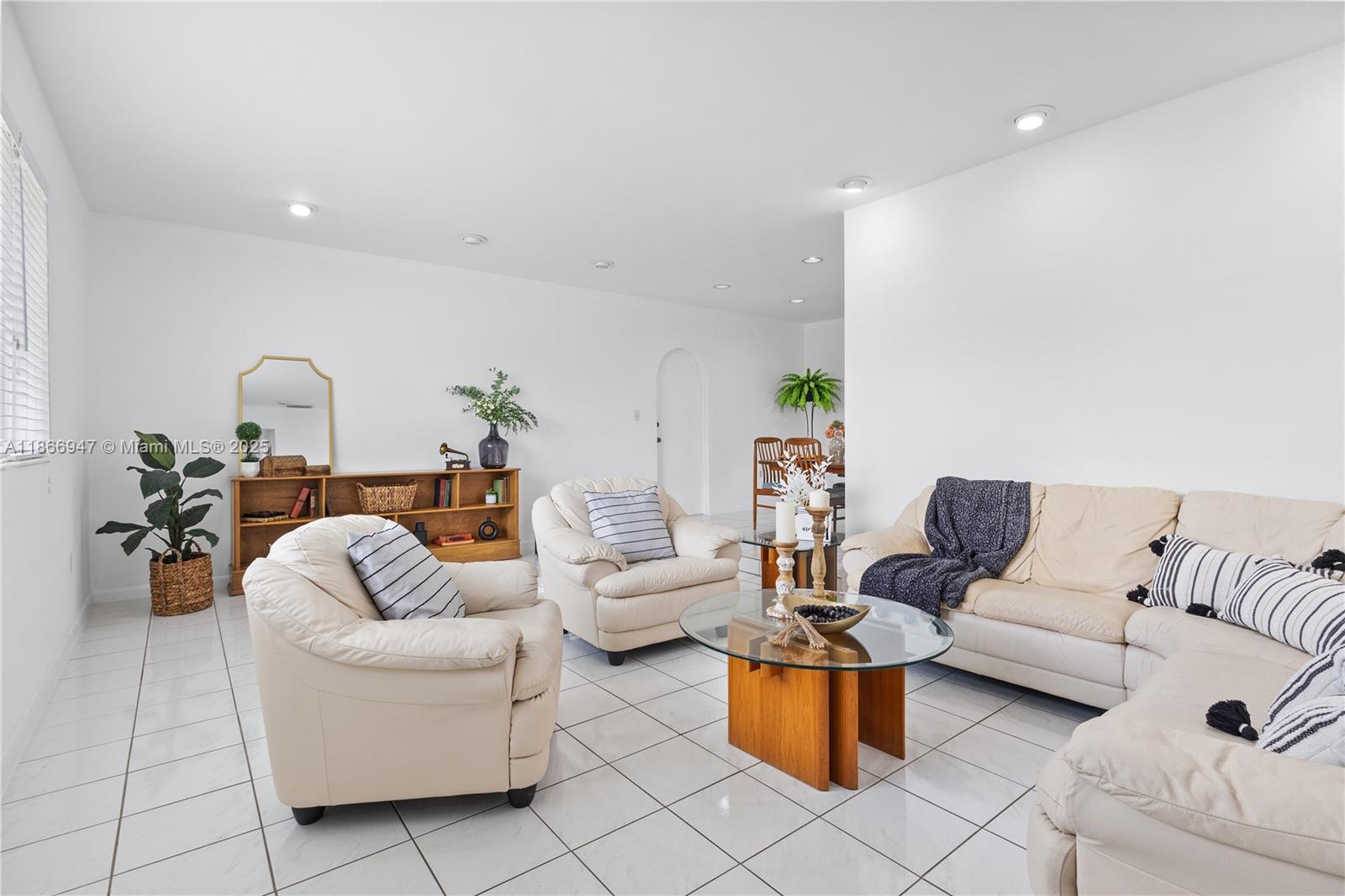 DARLINGTON MANOR 1ST ADDN - Residential