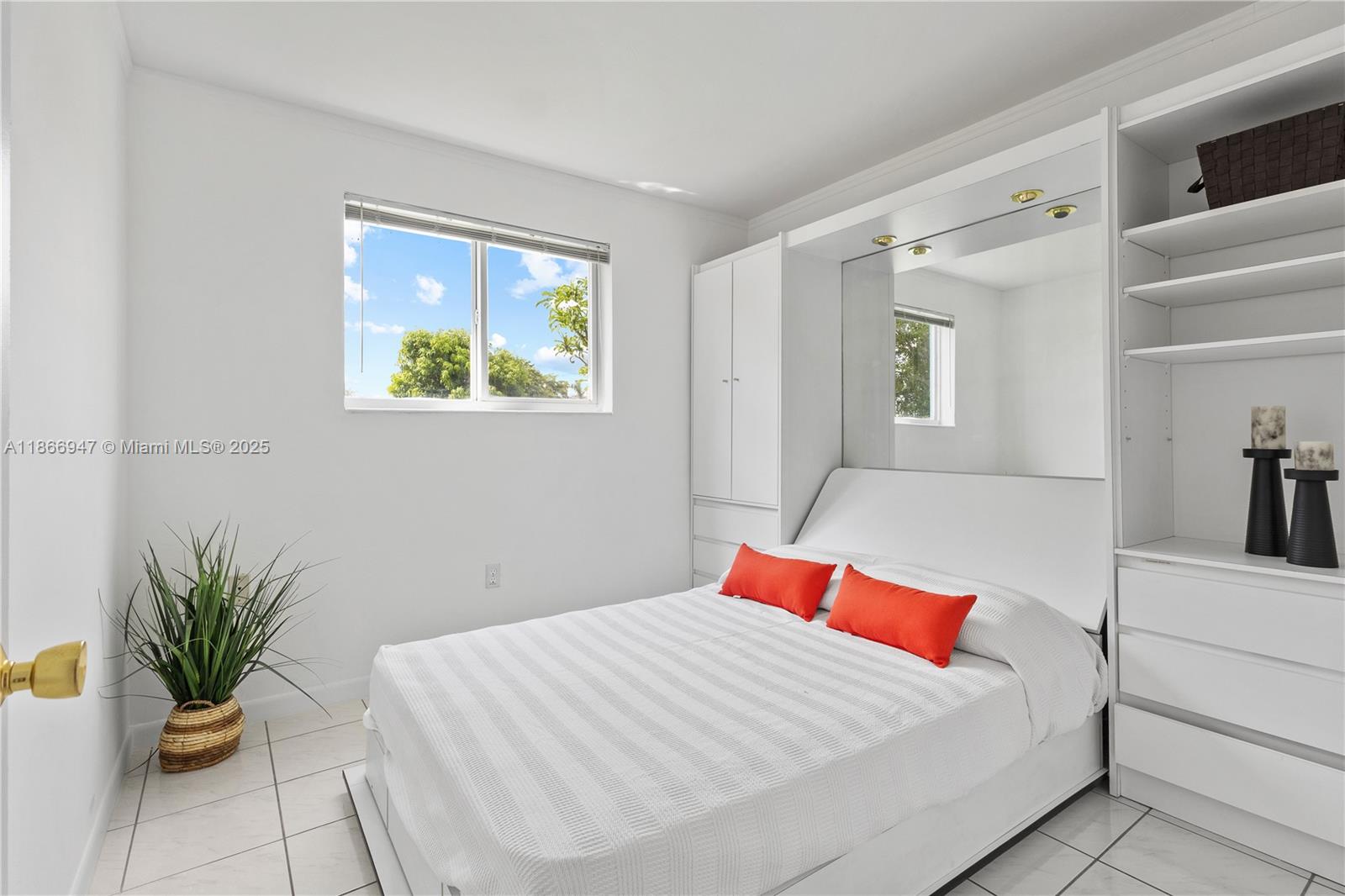 DARLINGTON MANOR 1ST ADDN - Residential