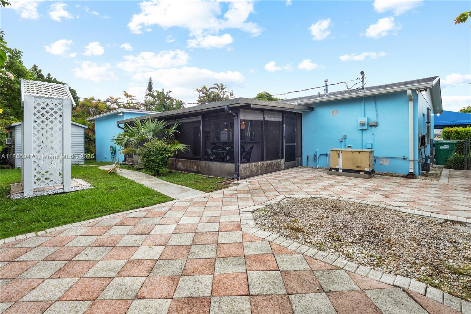 DARLINGTON MANOR 1ST ADDN - Residential