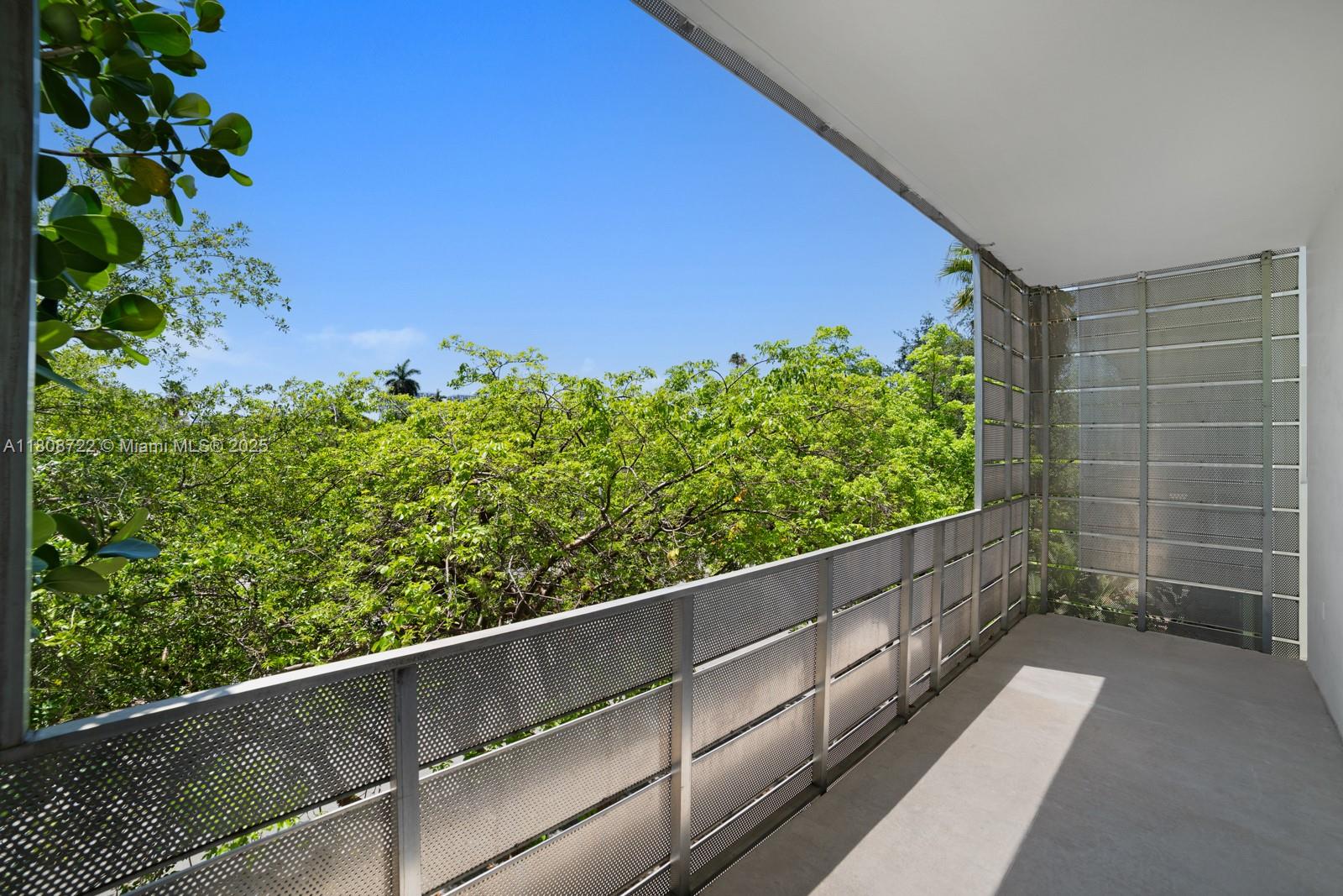 THE MONTCLAIR CONDO - Residential