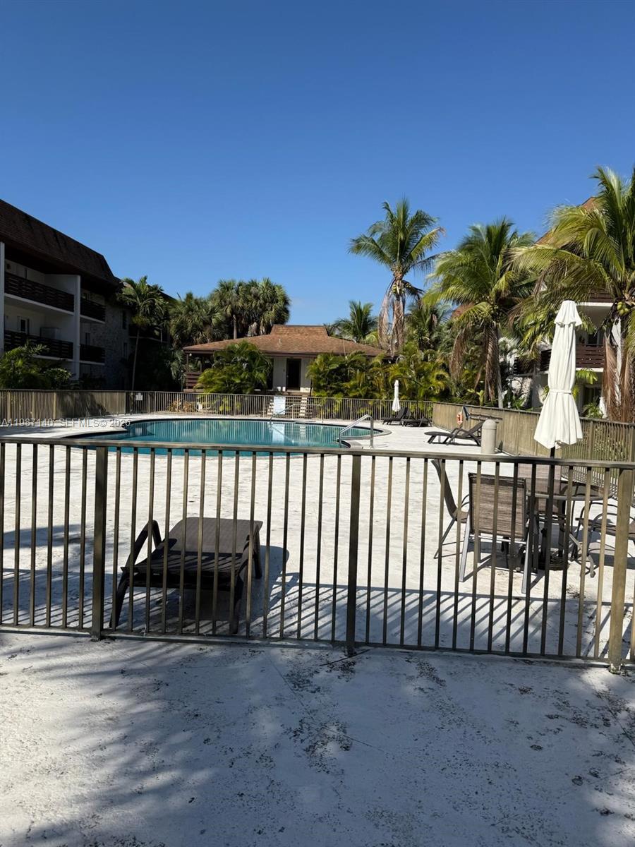 DADELAND CAPRI CONDO - Residential Lease