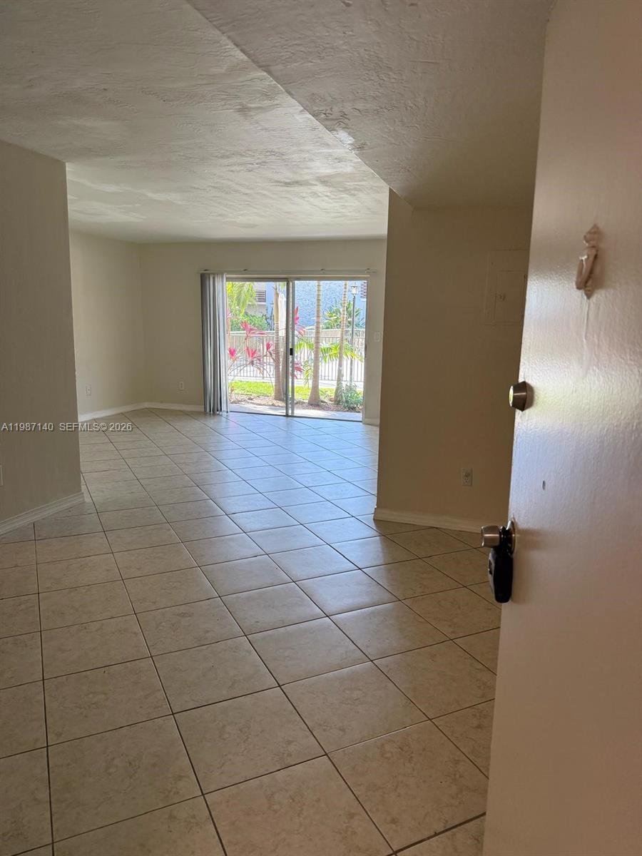 DADELAND CAPRI CONDO - Residential Lease