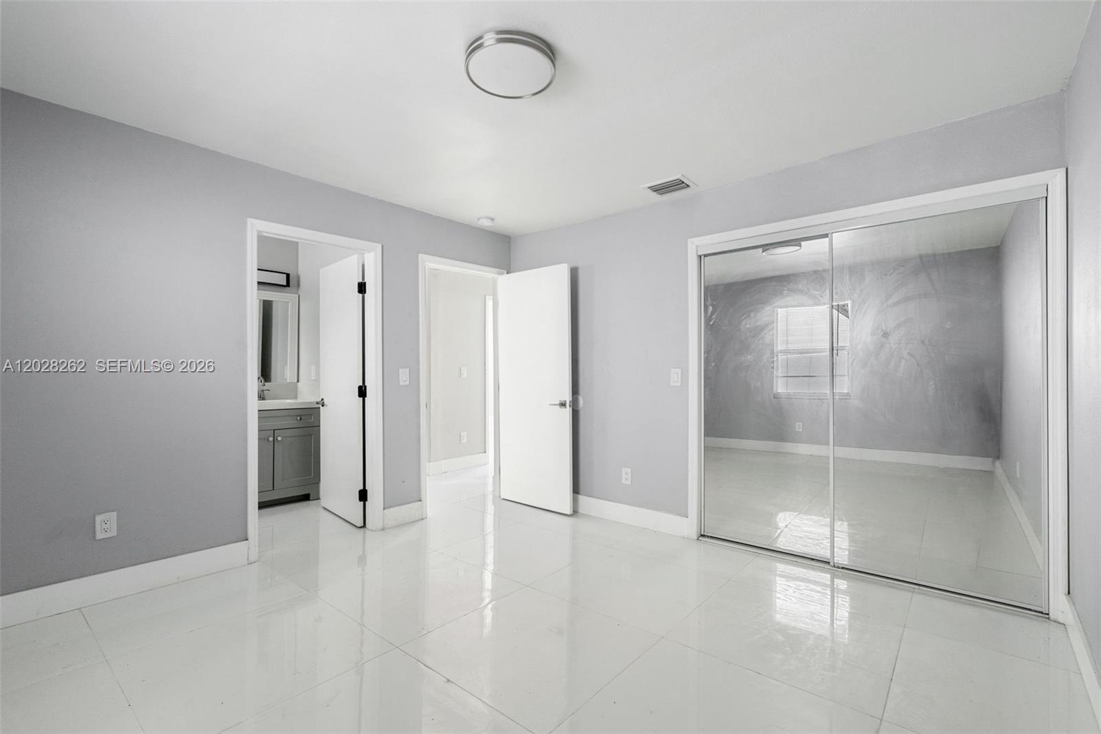 BAY VISTA PARK - Residential