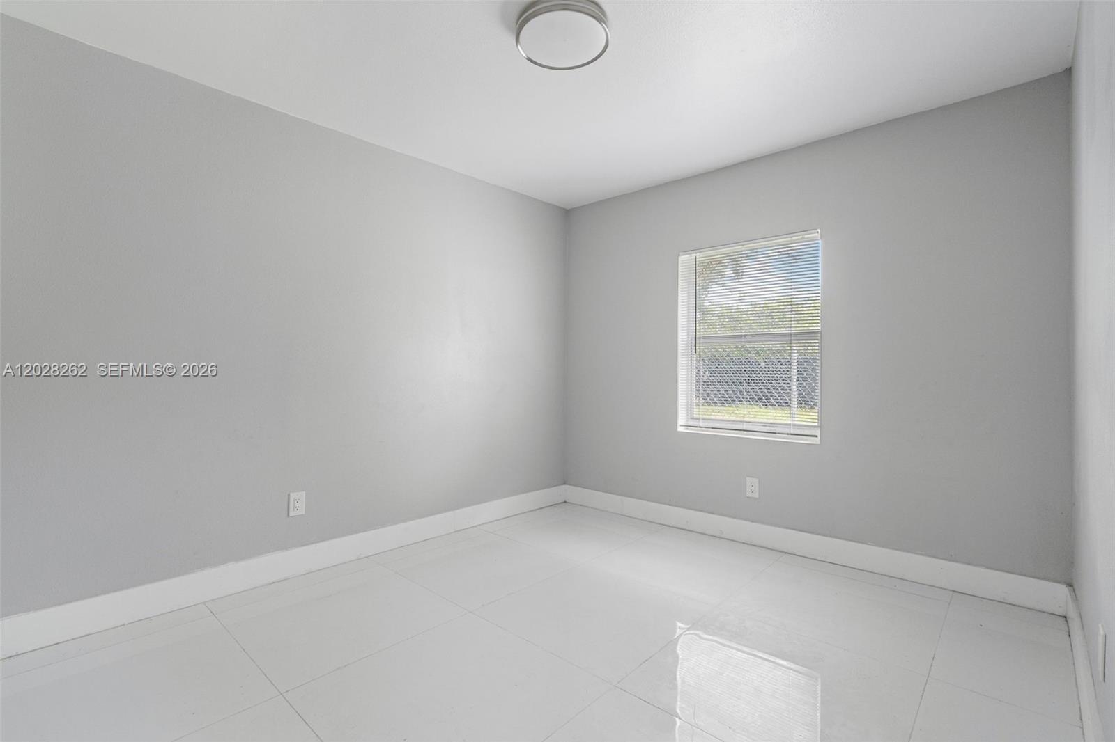 BAY VISTA PARK - Residential