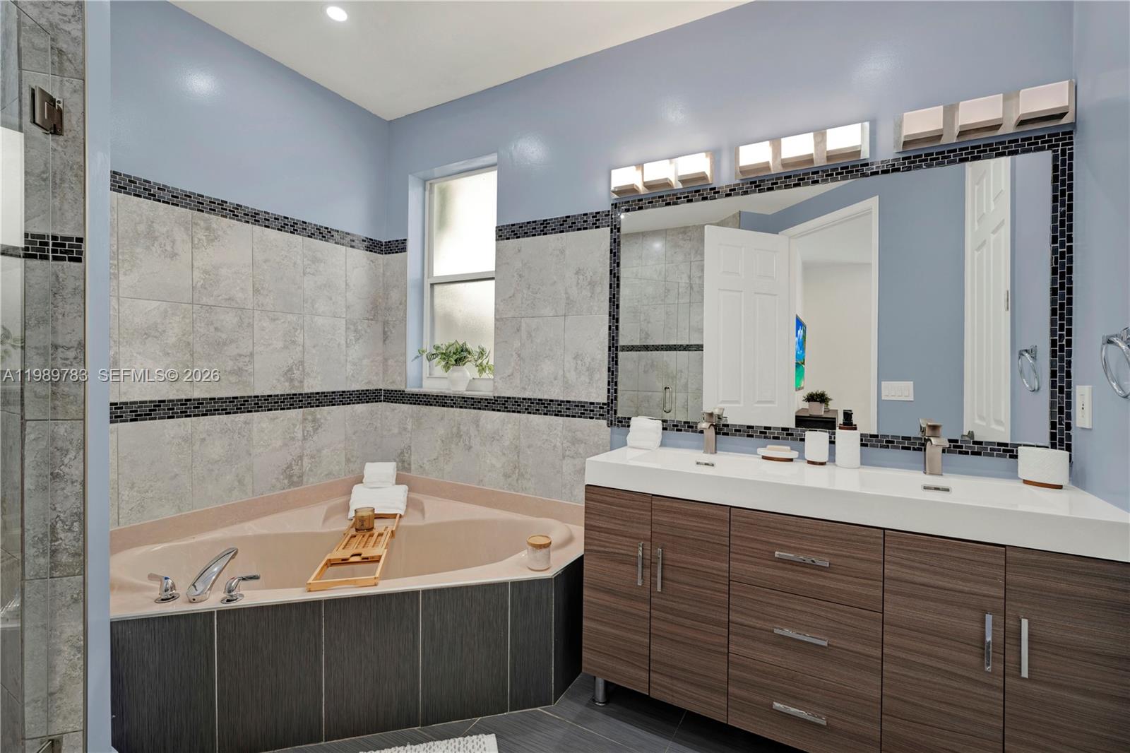 SAN MARINO VILLAGE - Residential