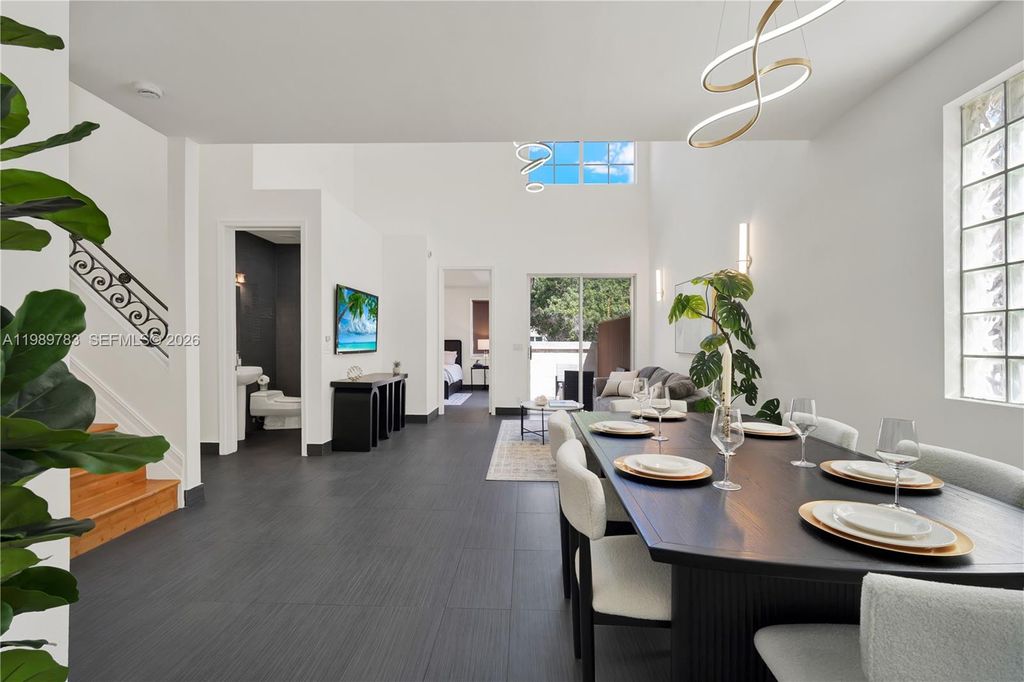 Photo of 1251 Hayes St, Hollywood, FL 33019 (MLS # A11989783)