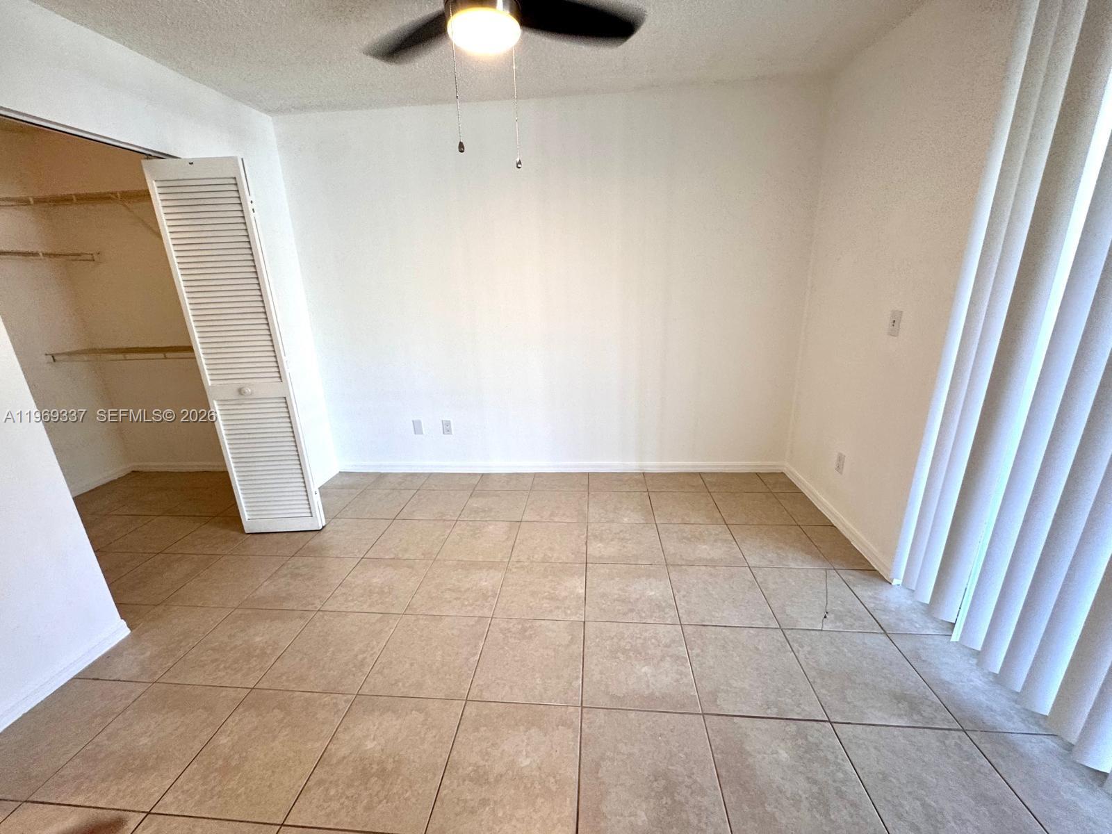 WINDWARD LAKES CONDO - Residential Lease