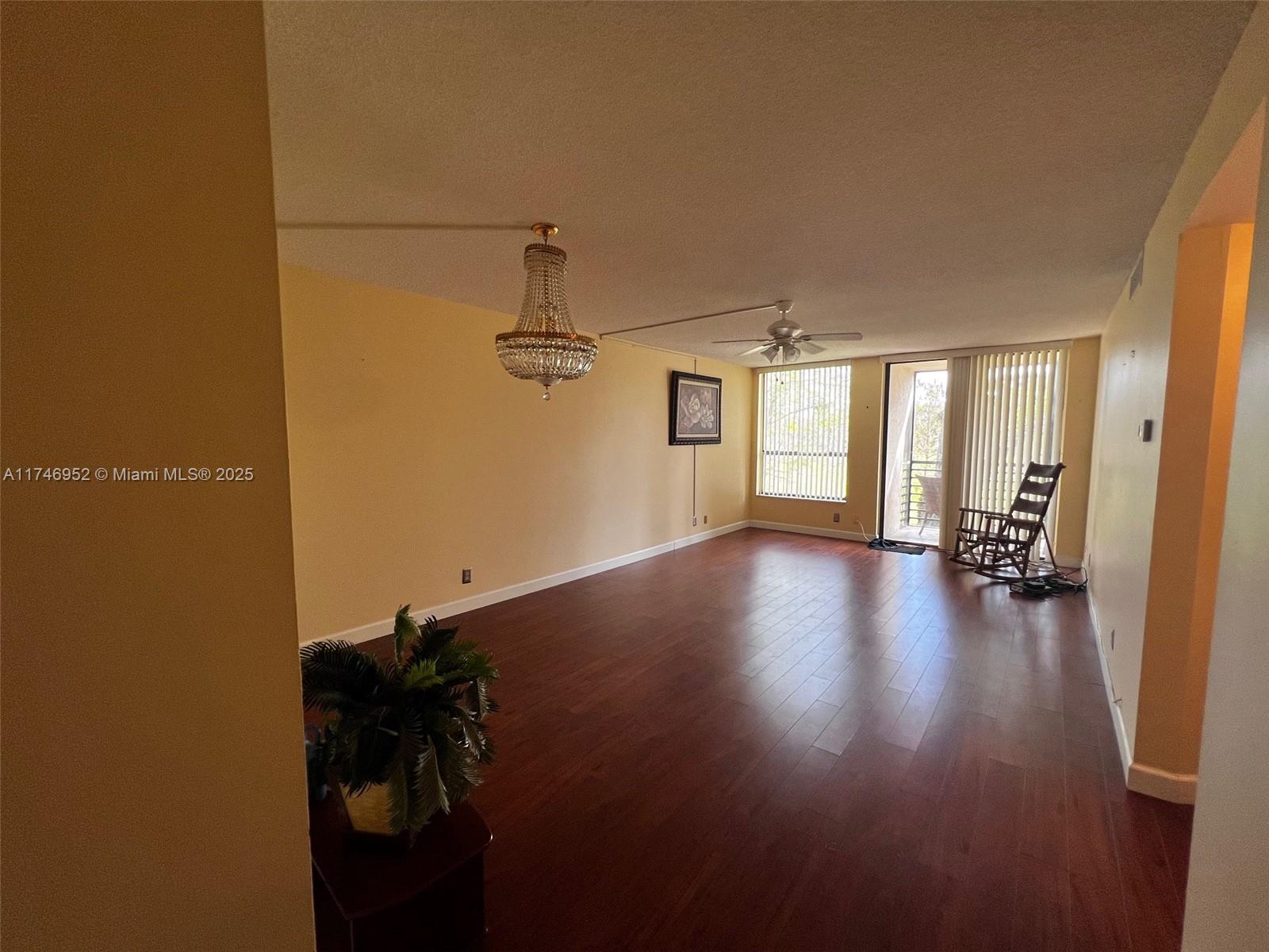 7850 W Mcnab Rd 208, Tamarac, Broward County, Florida - 1 Bedrooms  
2 Bathrooms - 