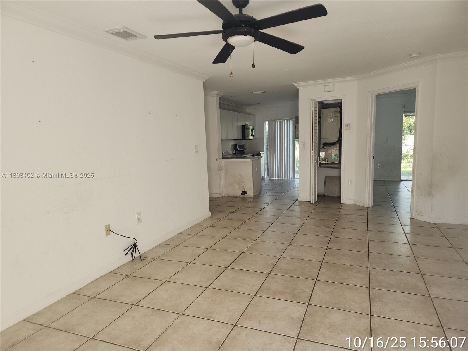 DORAL GRAND CONDO - Residential