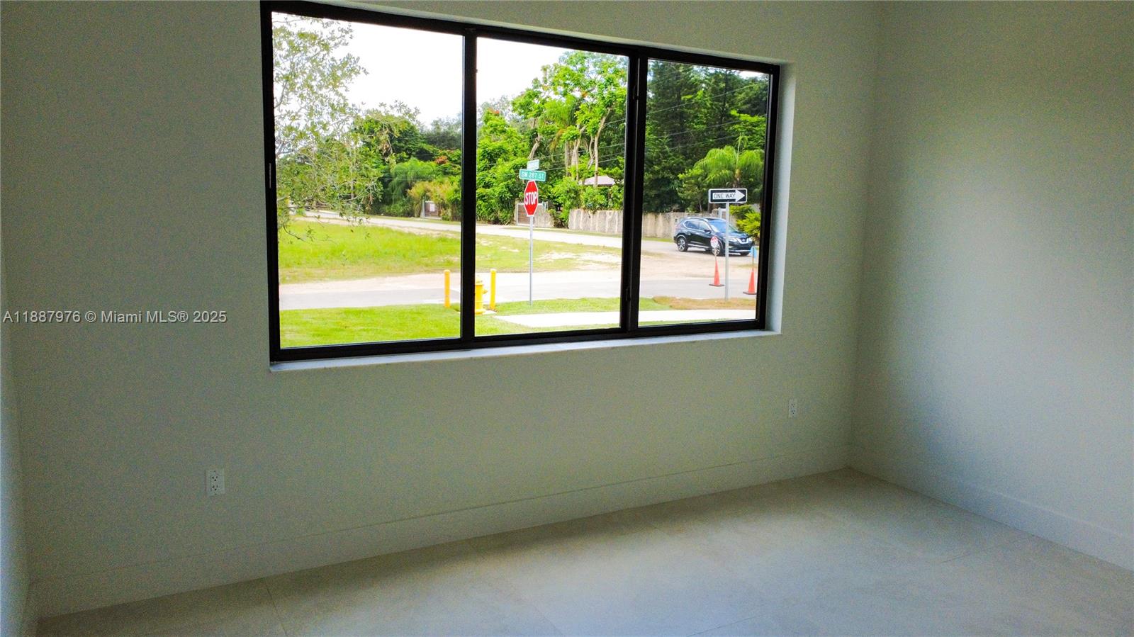 Estates of Biscayne - Residential