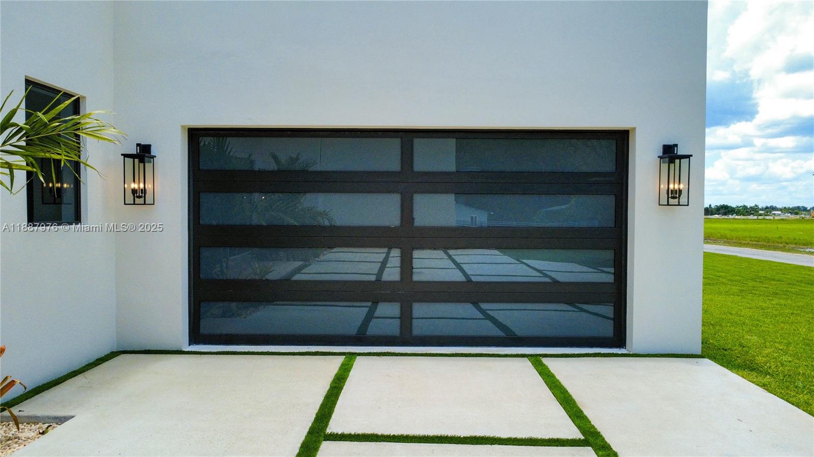 Estates of Biscayne - Residential