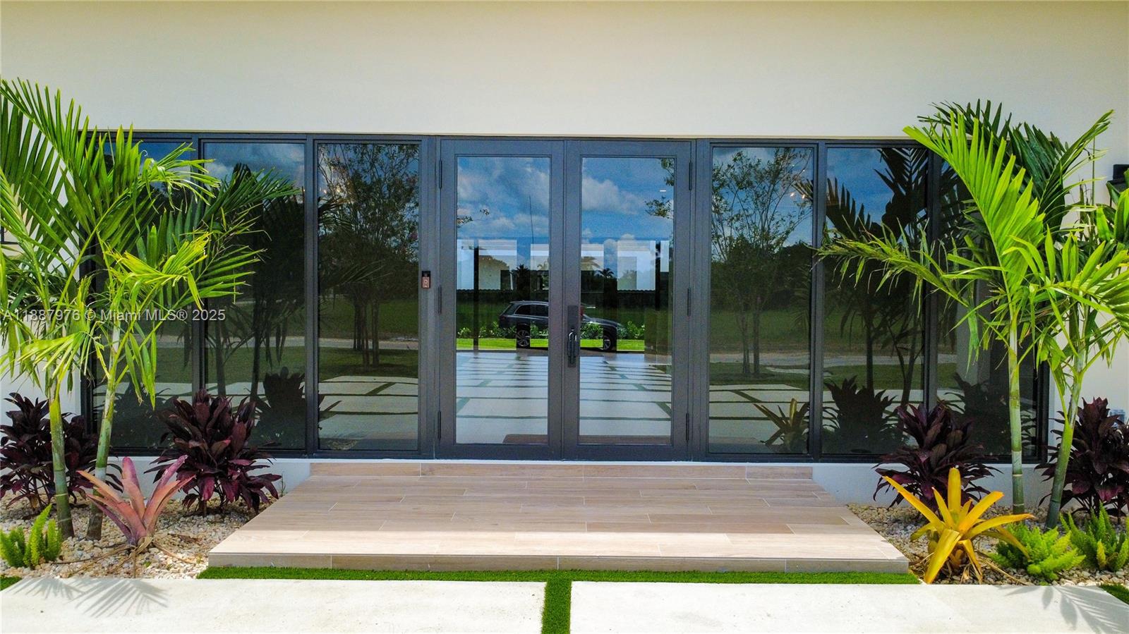 Estates of Biscayne - Residential
