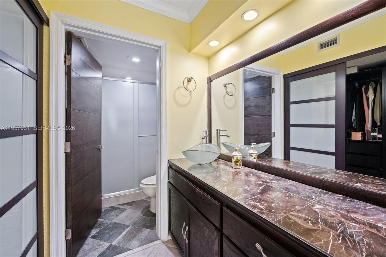 APPLEWOOD VILLAGE II-F CO - Residential