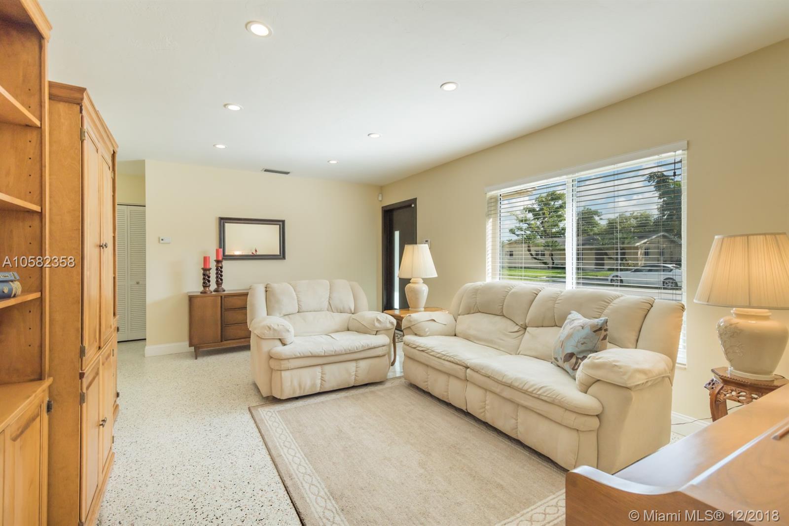 SOUTHERN ESTATES 13TH ADD - Residential