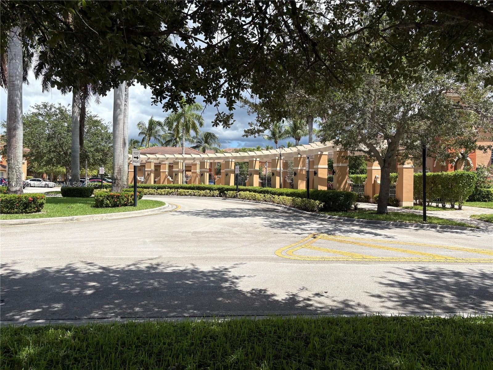 MARTINIQUE NO 2 CONDO - Residential