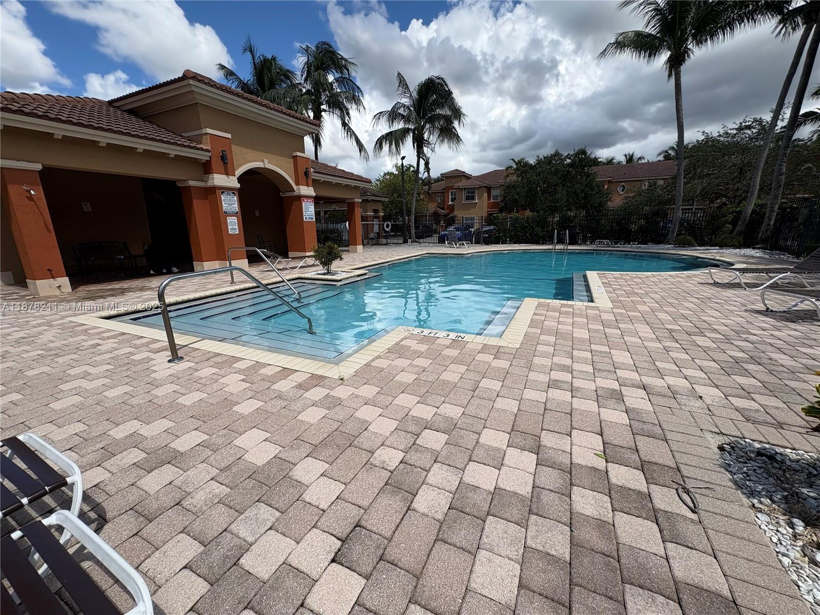 MARTINIQUE NO 2 CONDO - Residential