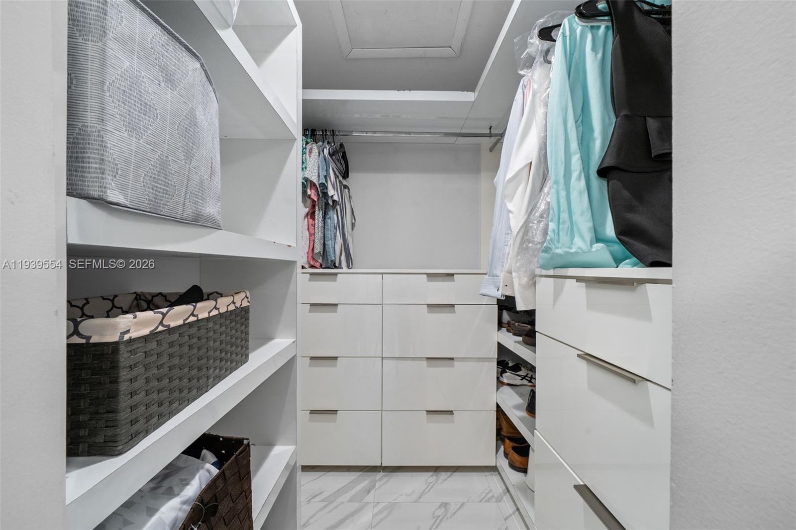 MARINER VILLAGE GARDEN CO - Residential