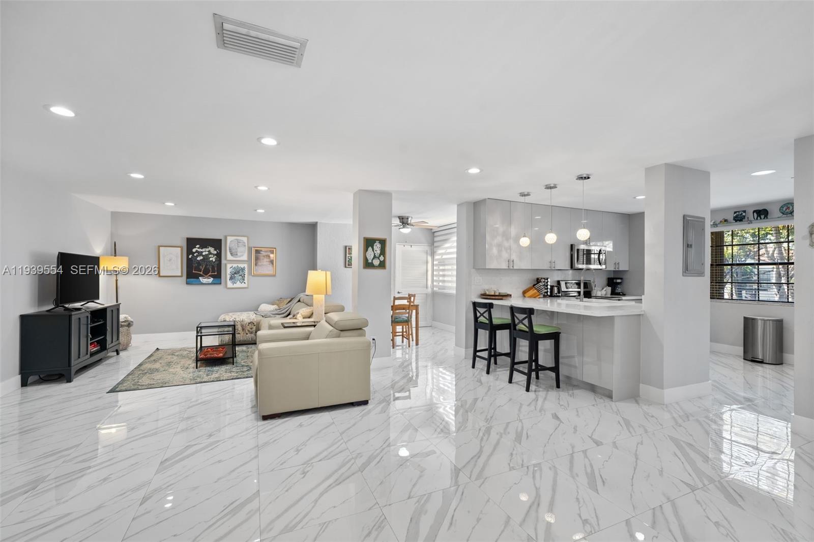 MARINER VILLAGE GARDEN CO - Residential