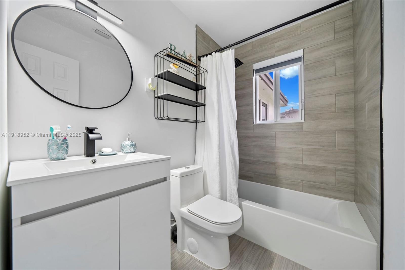 FAIRMONT - Residential Lease