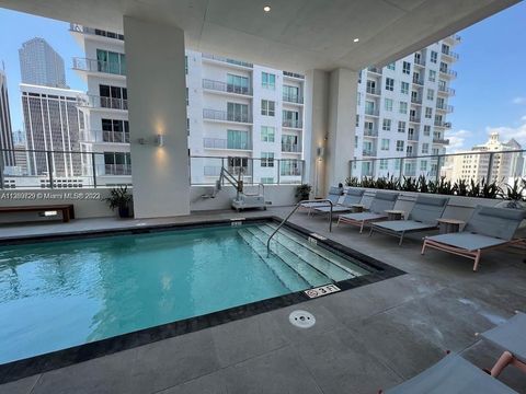 Condominium in Miami FL 227 2nd St St.jpg