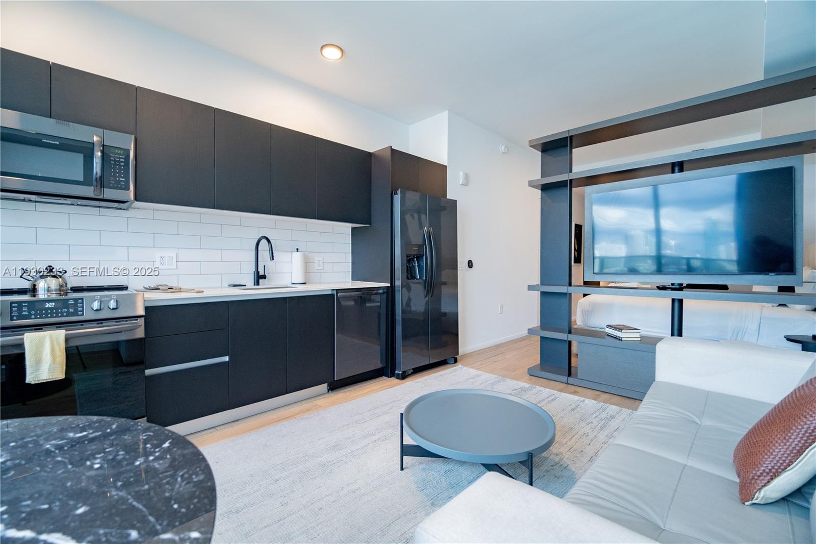 MAP OF MIAMI DADE CO. FL. - Residential