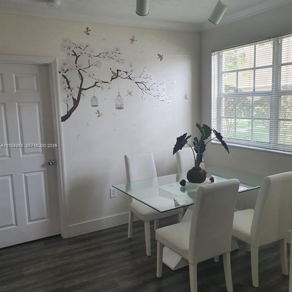 MARQUESA CONDO - Residential