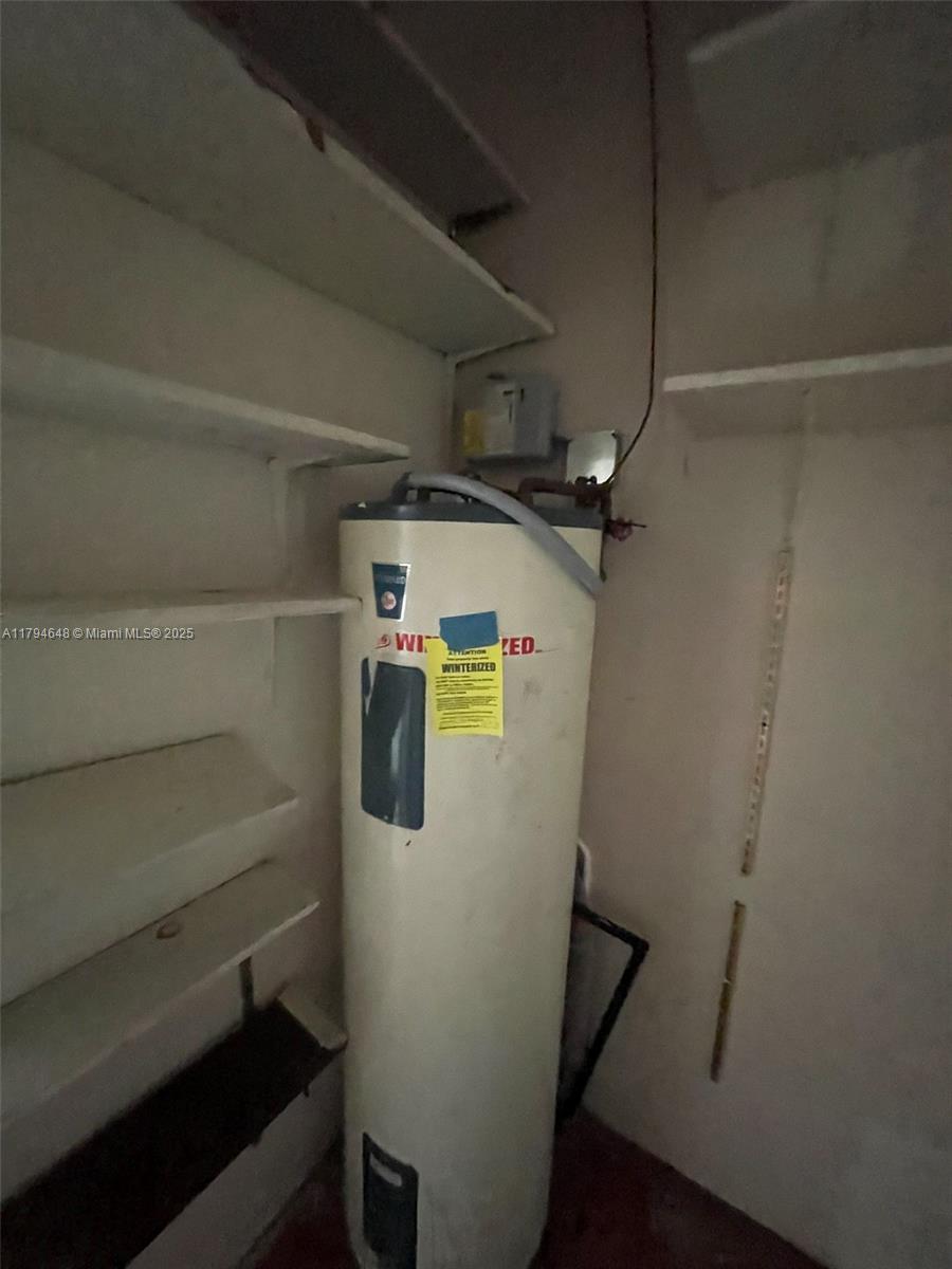 PT LaBELLE UNIT 4 - Residential